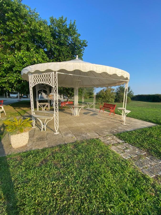 Tra Campagna E Mare Bed & Breakfast Лидо деле Национи Екстериор снимка